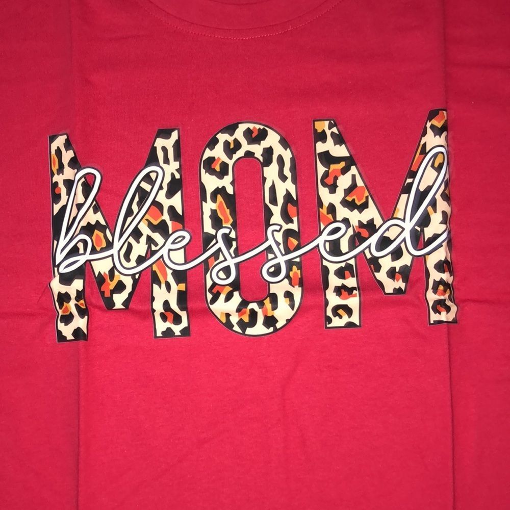 Mom blessed red t-shirt - Picture 2 of 4